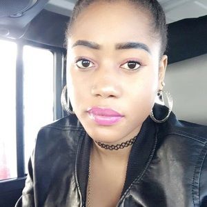 Meet your Posher, Odeta